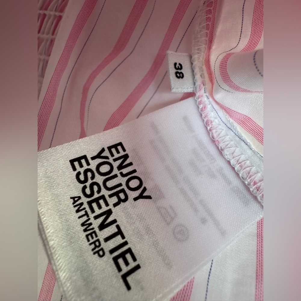 Essentiel Antwerp Puff Sleeve Blouse NWOT - Picture 3 of 5